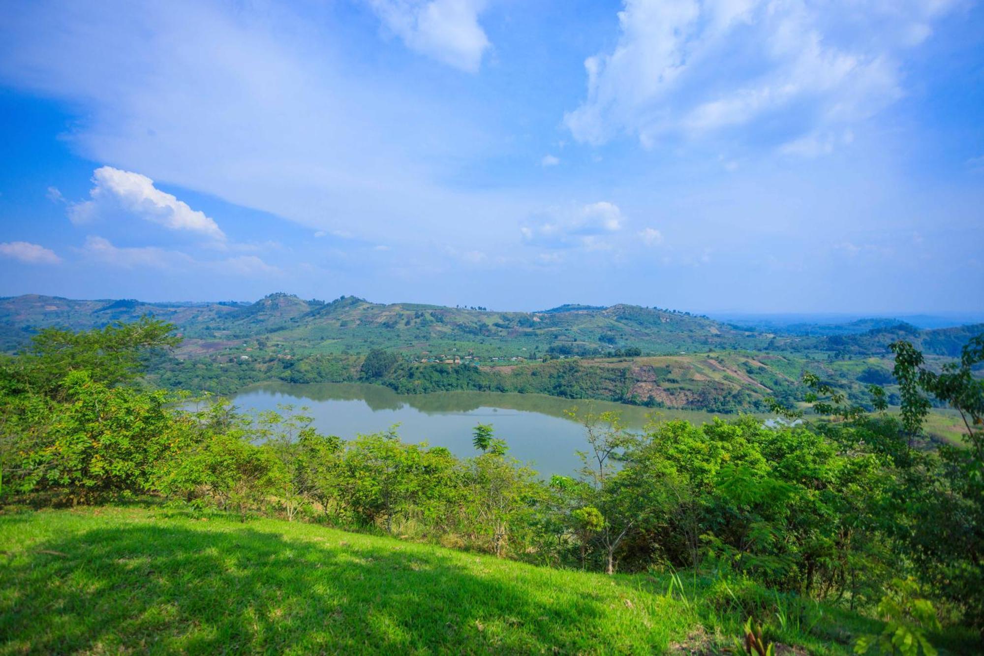 Lake Mwamba Lodge Kasenda エクステリア 写真