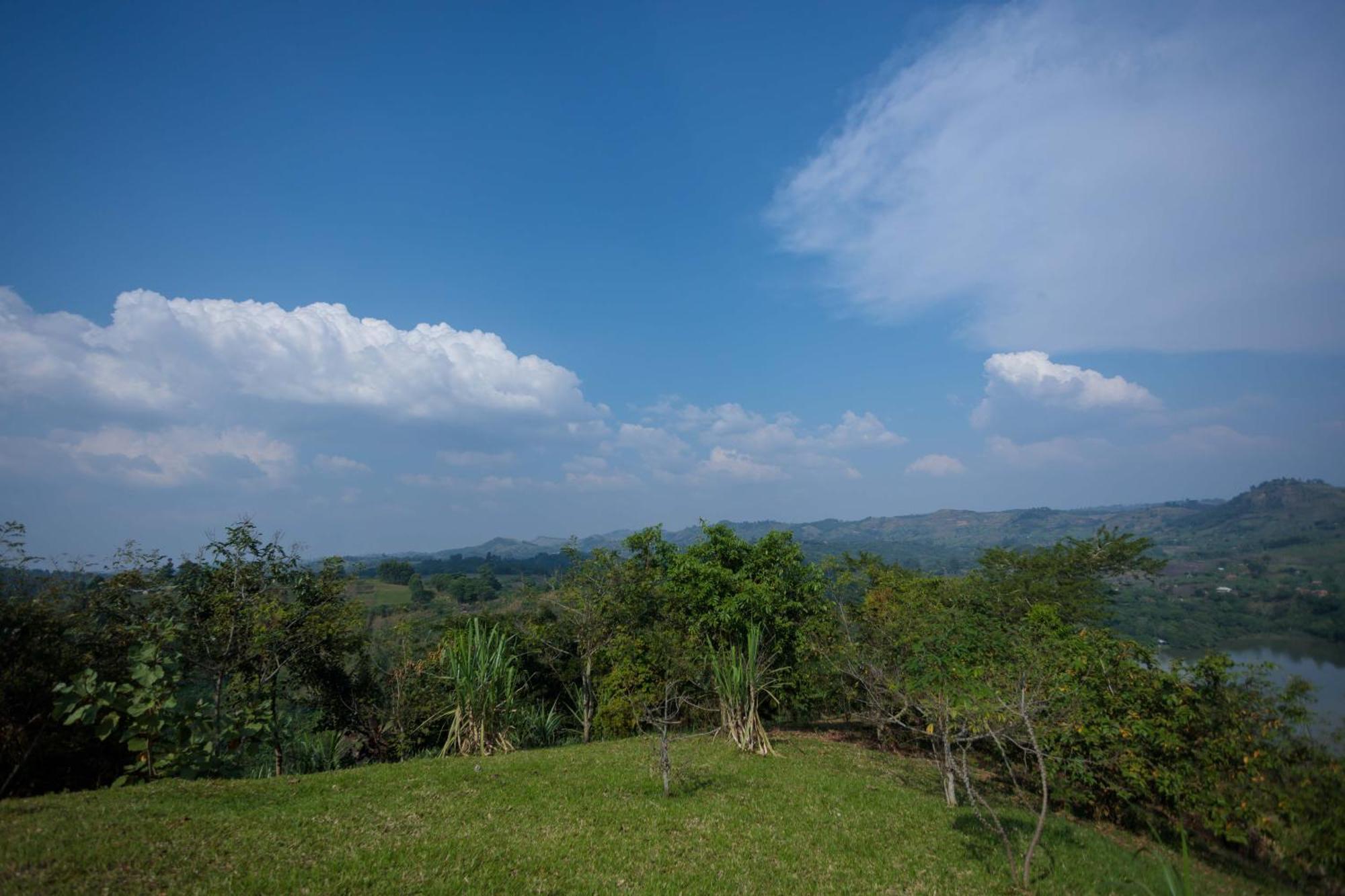 Lake Mwamba Lodge Kasenda エクステリア 写真
