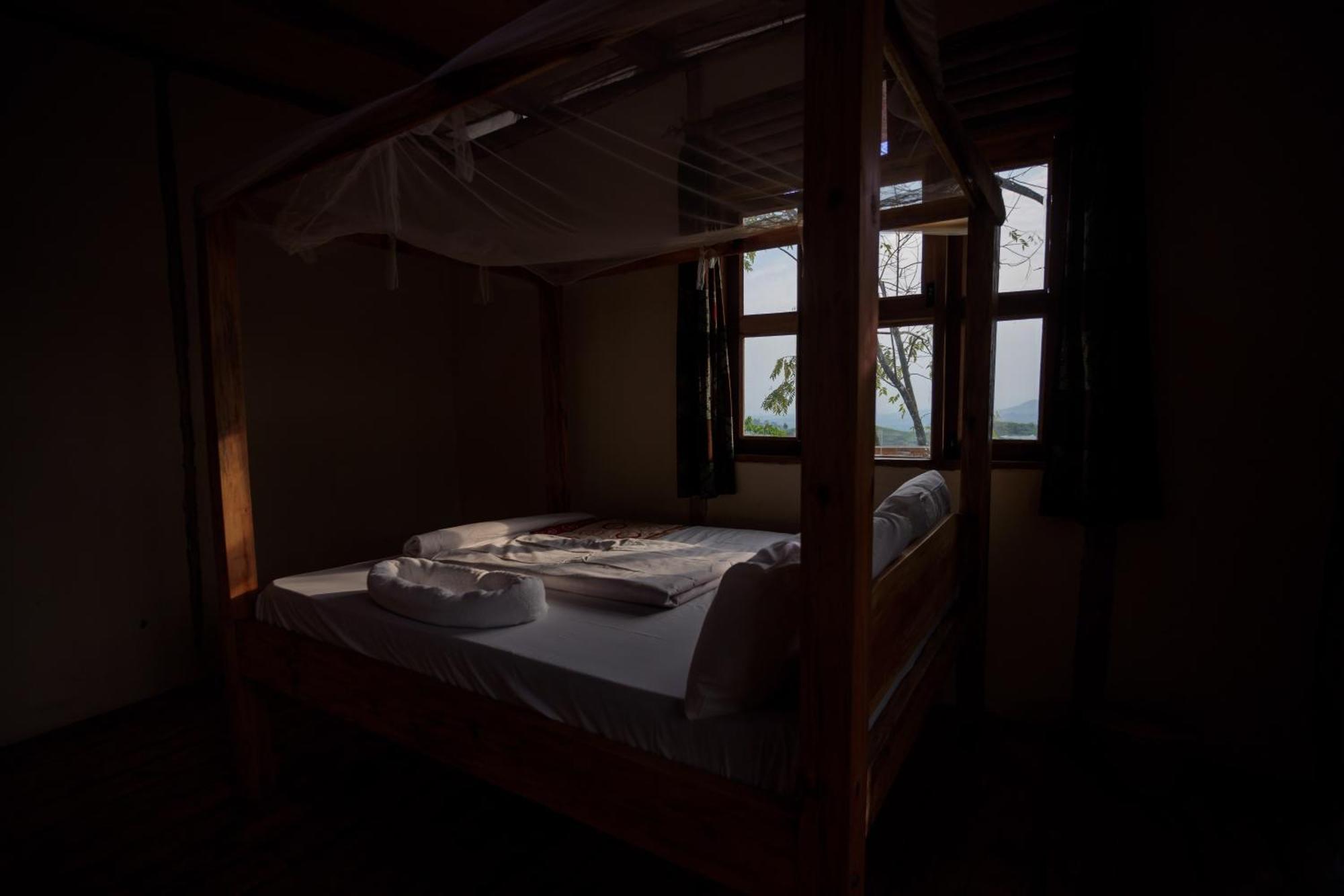 Lake Mwamba Lodge Kasenda エクステリア 写真