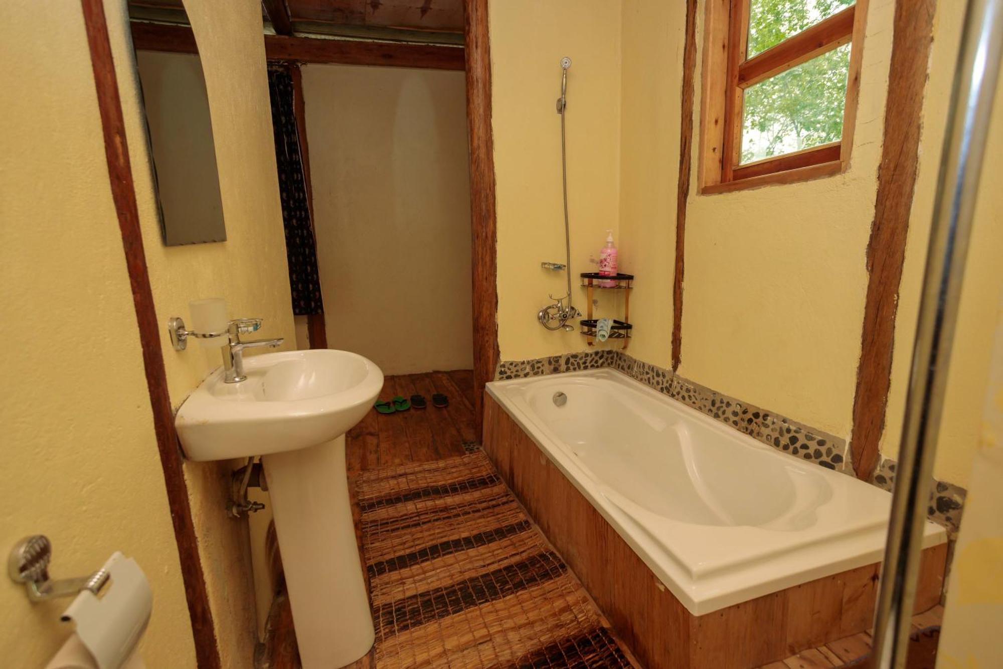 Lake Mwamba Lodge Kasenda エクステリア 写真
